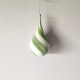 XO1120 SWIRL TEARDROP w/BEADS,7"
