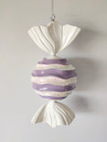 XO1126 GLITTERED WAVE CANDY ORN,19.5"